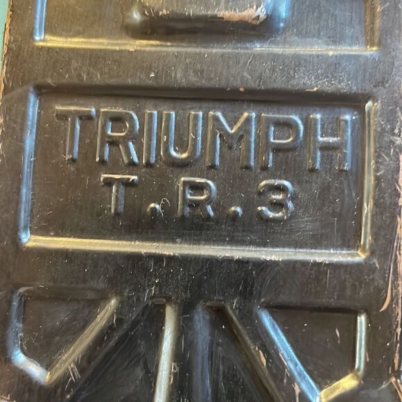 Vintage Triumph TR3 T.R.3. Tin Litho Car made in Japan by Bandai - Picture 10 of 13
